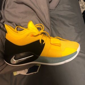 Nike pg 2.5